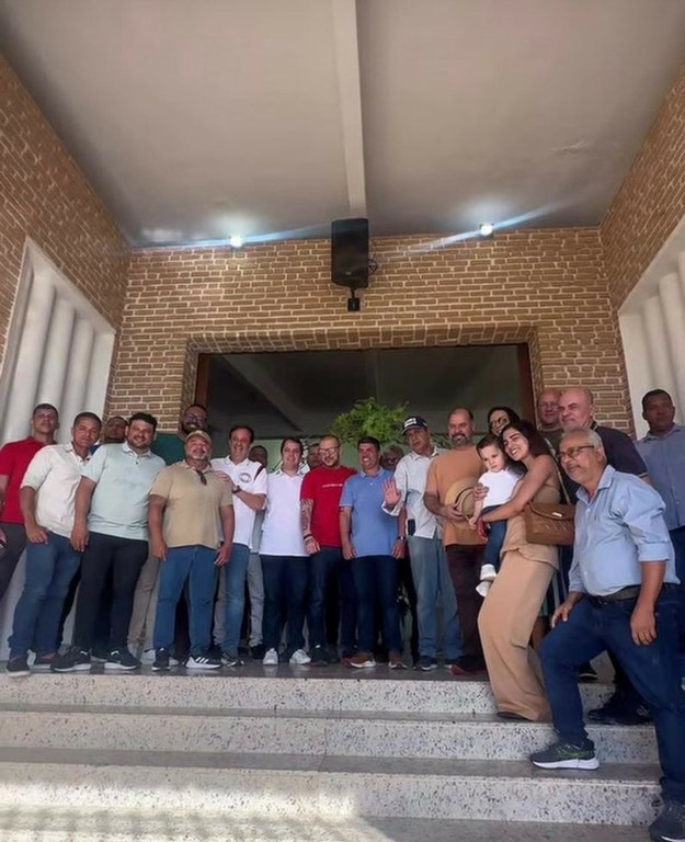 Vereador Sávio participa de Santa Missa no bairro América 