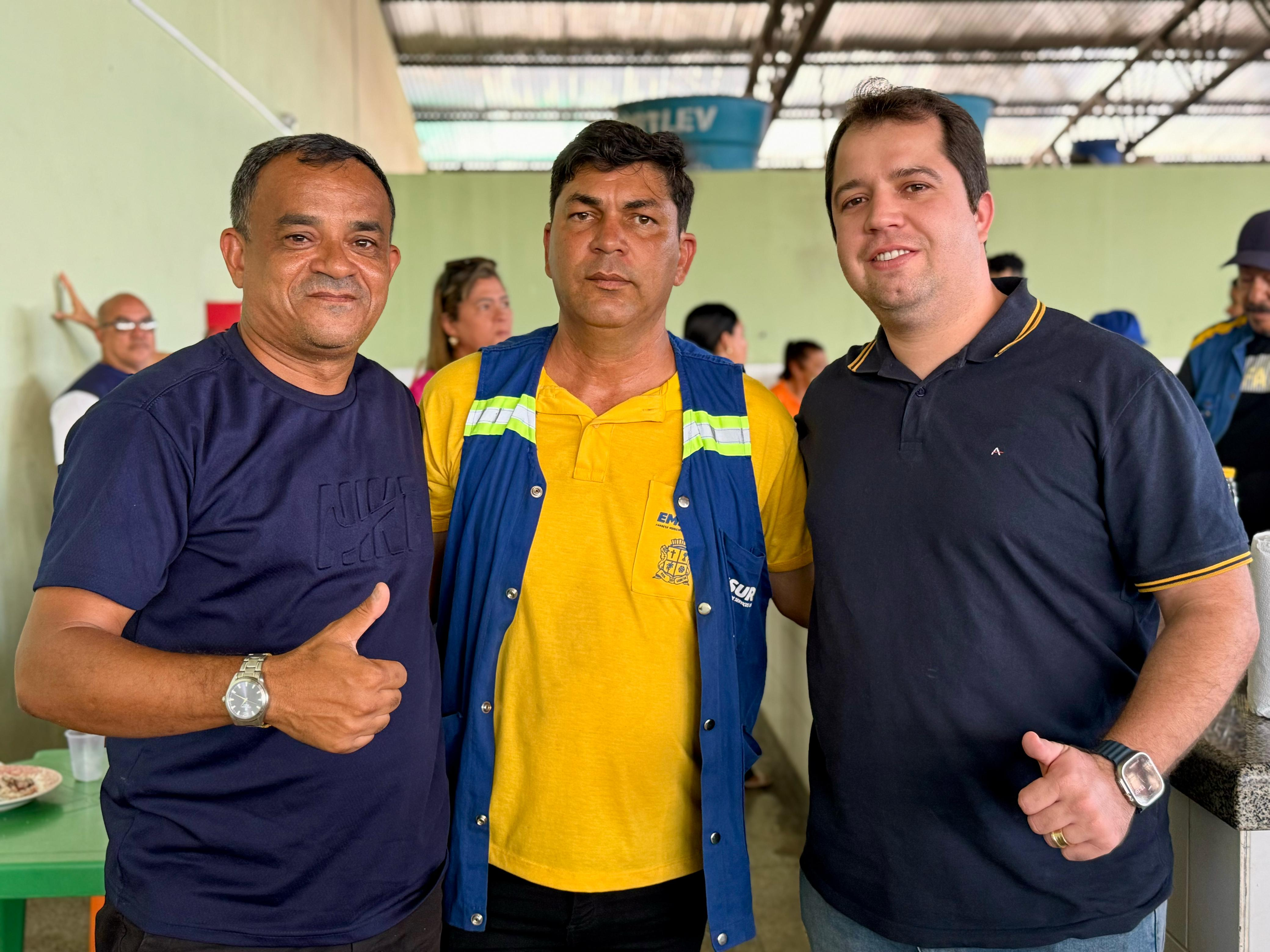 Vereador Sávio visita mercado do conjunto Bugio e acolhe indicações da comunidade