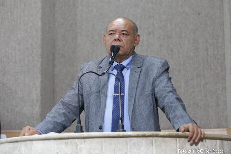 Vereador Seu Marcos fala sobre o descaso no HU