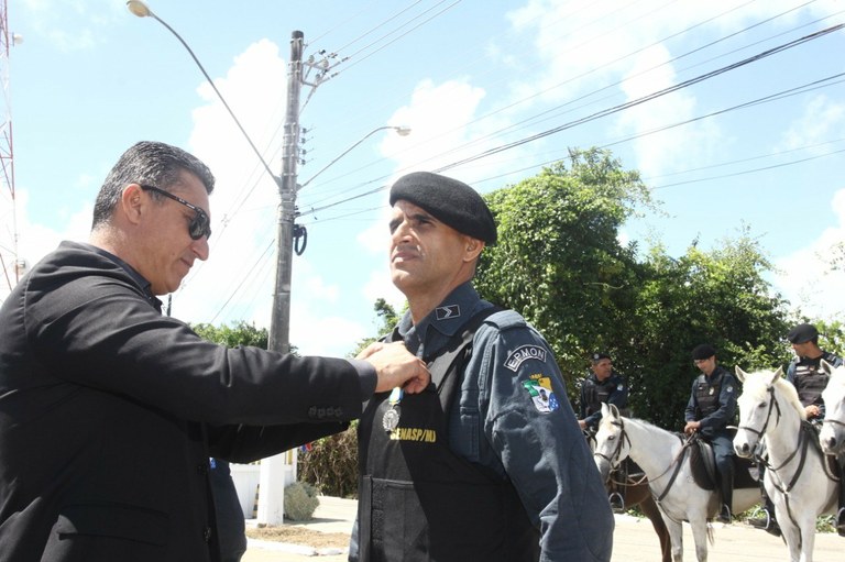 Vereador Zezinho participa das comemorações pelo aniversário do EPMon