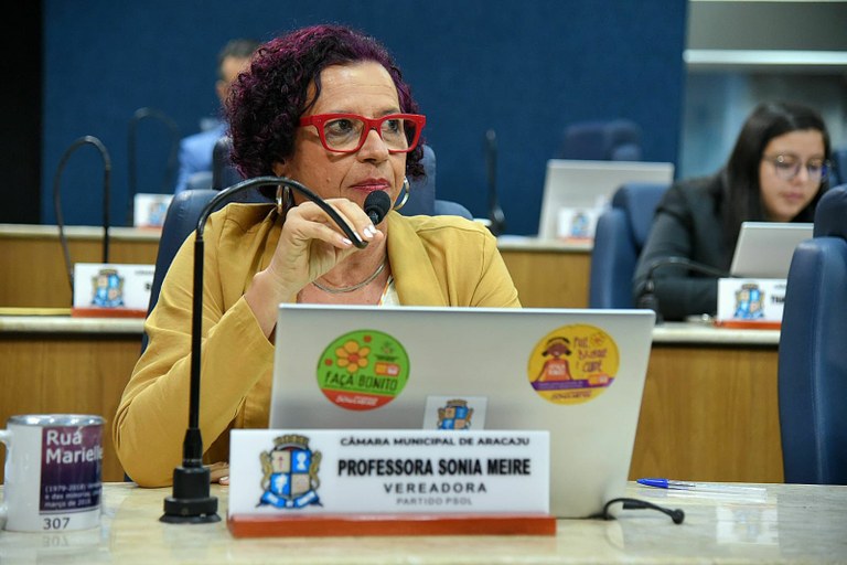 Vereadora Sônia Meire vota contra projeto que promove parcerias público-privadas 