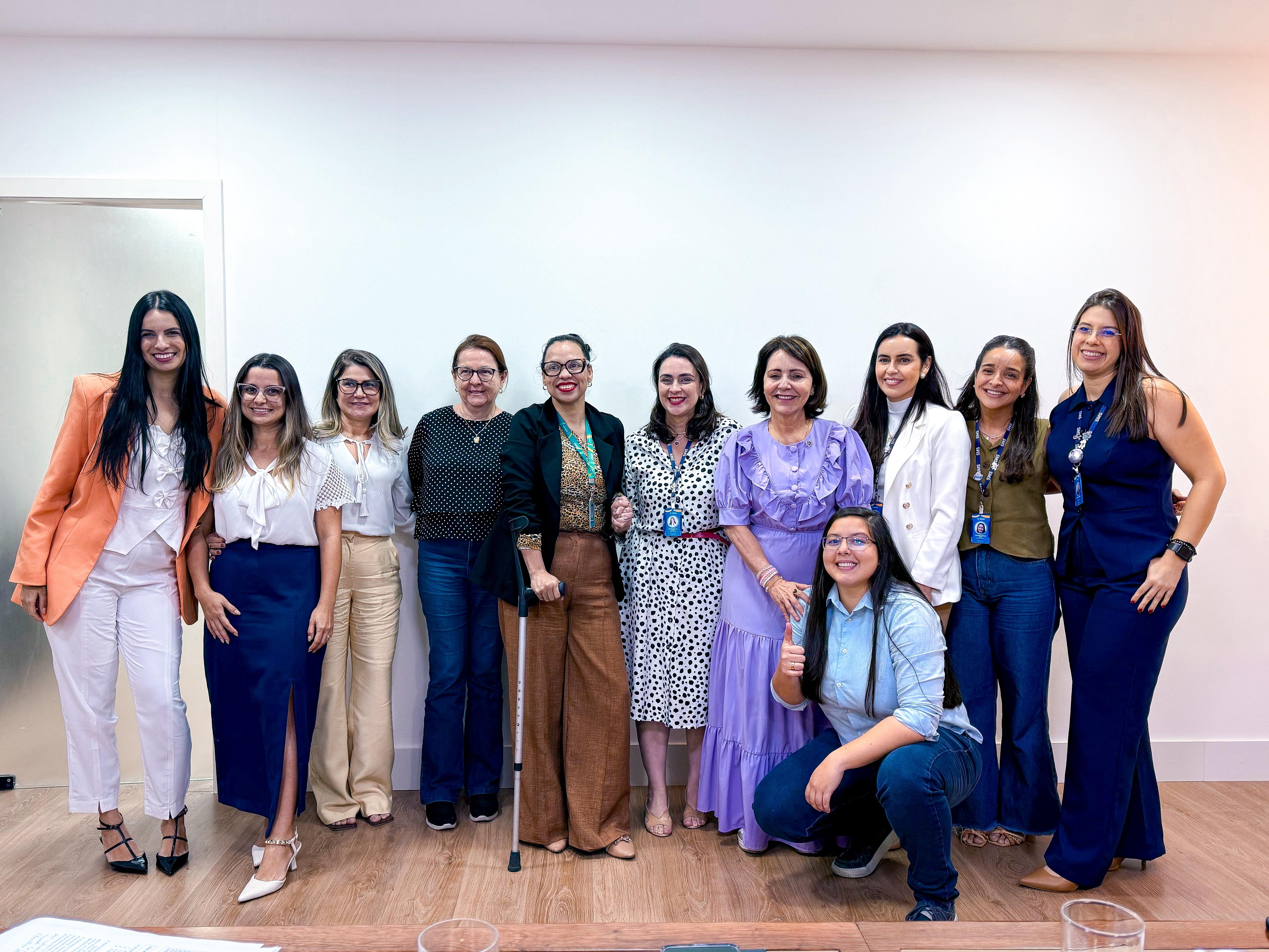 Vereadora Thannata da Equoterapia apresenta à prefeita Emília Corrêa soluções para tornar Aracaju a cidade do Neurodivergente