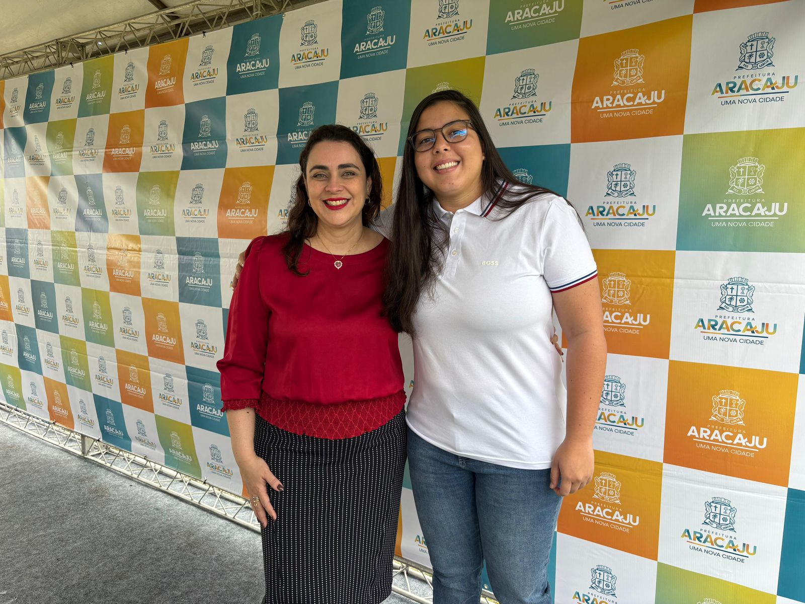 Vereadora Thannata da Equoterapia parabeniza a gestão Emília Corrêa e a secretária de Saúde Débora Leite pela ordem de serviço da UBS João Bezerra, no bairro Areia Branca