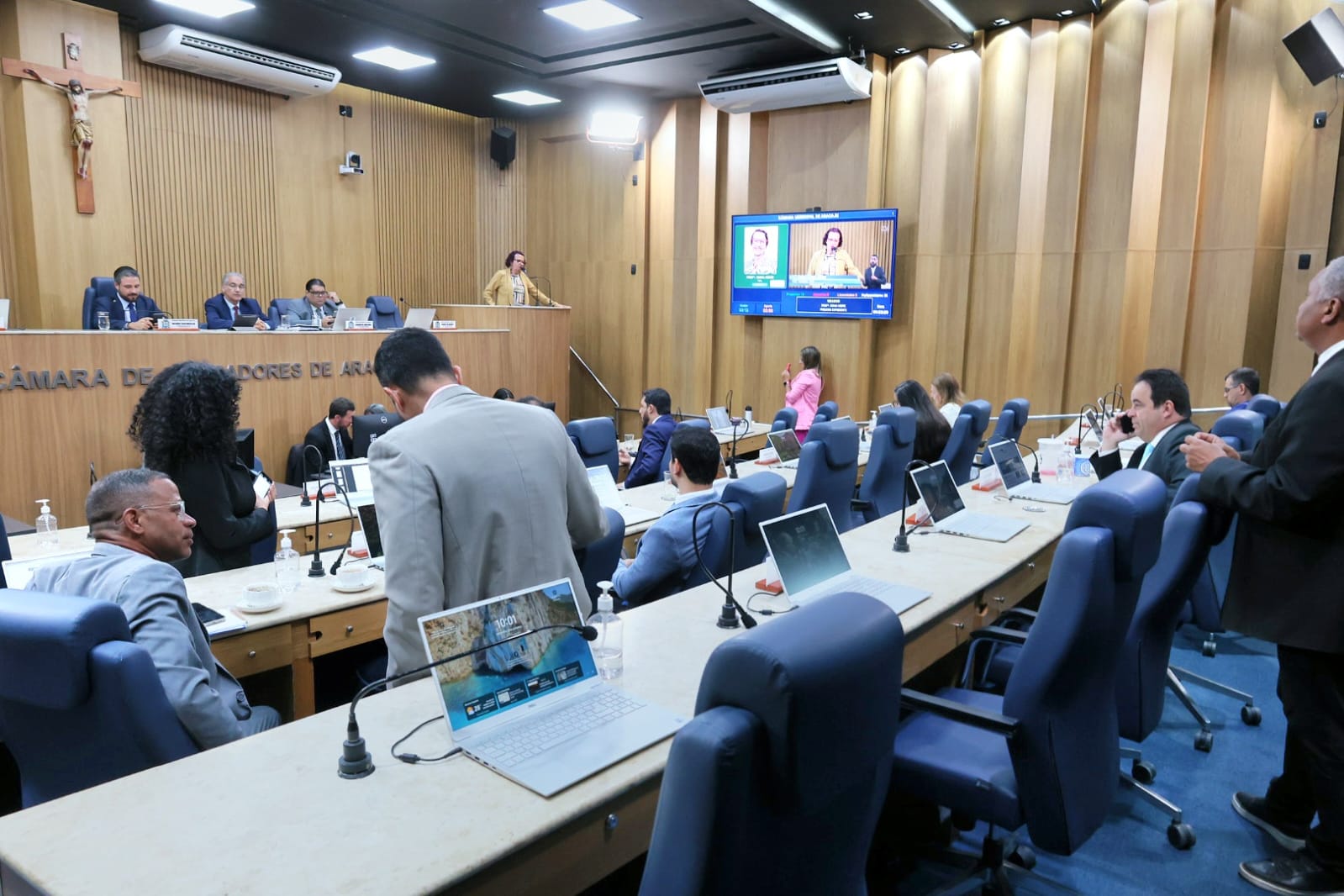 Vereadores abordam temas ligados à educação, inclusão social, infraestrutura e meio ambiente durante o Pequeno Expediente