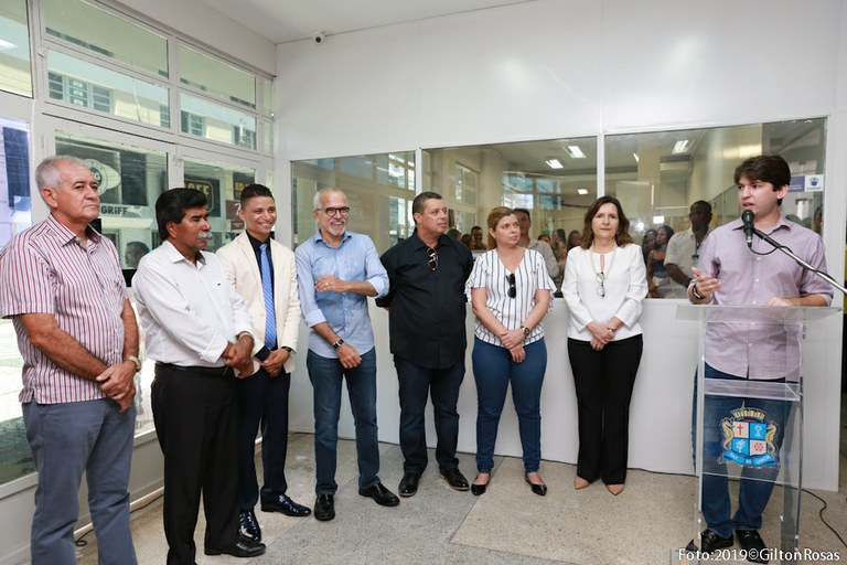 Vereadores acompanham inauguração de nova sede da Fundat