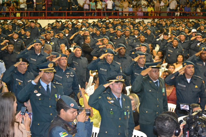 Vereadores acompanham promoção de 1267 PMs