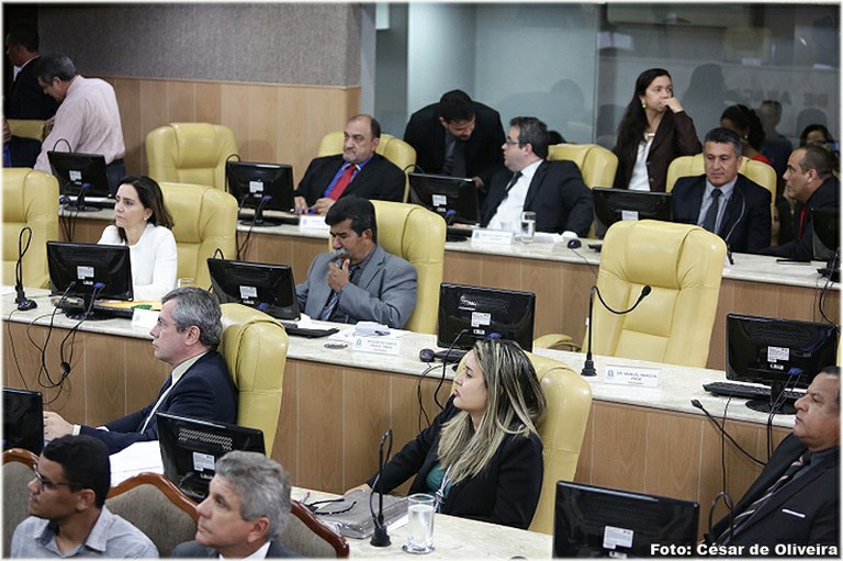 Vereadores analisam vetos à LDO nesta terça-feira, 12