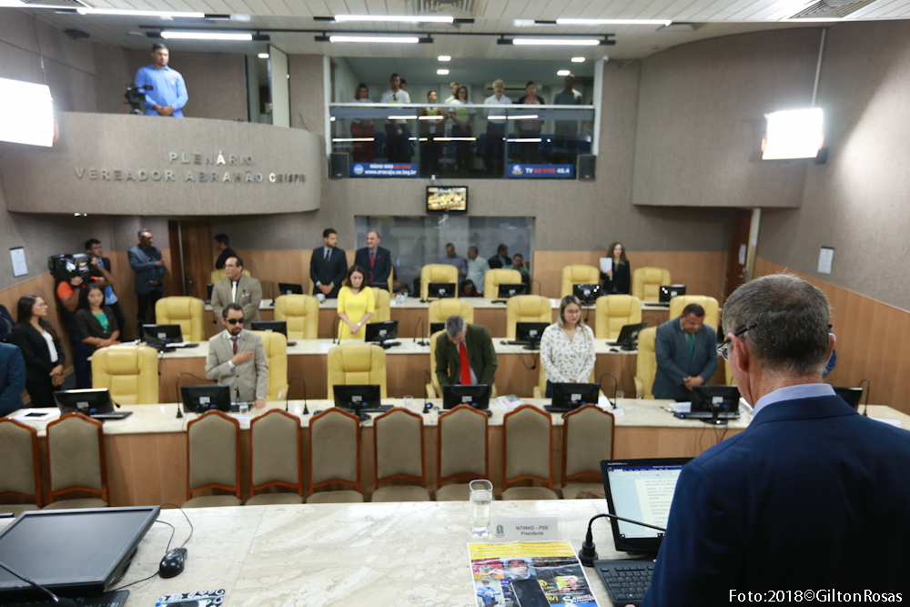 Vereadores apreciam duas proposituras nesta terça-feira, 11