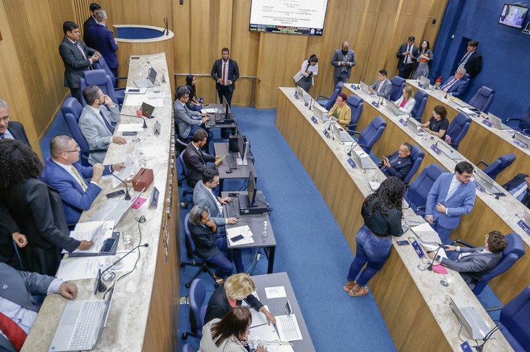 Vereadores aprovam 08 emendas à Lei Orçamentária Anual (LOA)