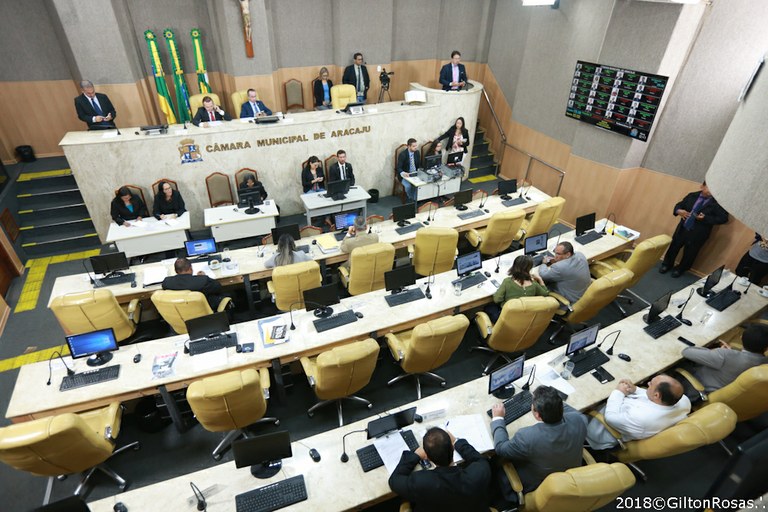 Vereadores aprovam 15 proposituras nesta quarta-feira, 19