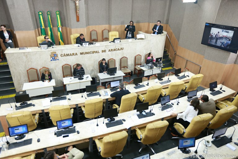 Vereadores aprovam 18 Projetos de Lei nesta quarta-feira 