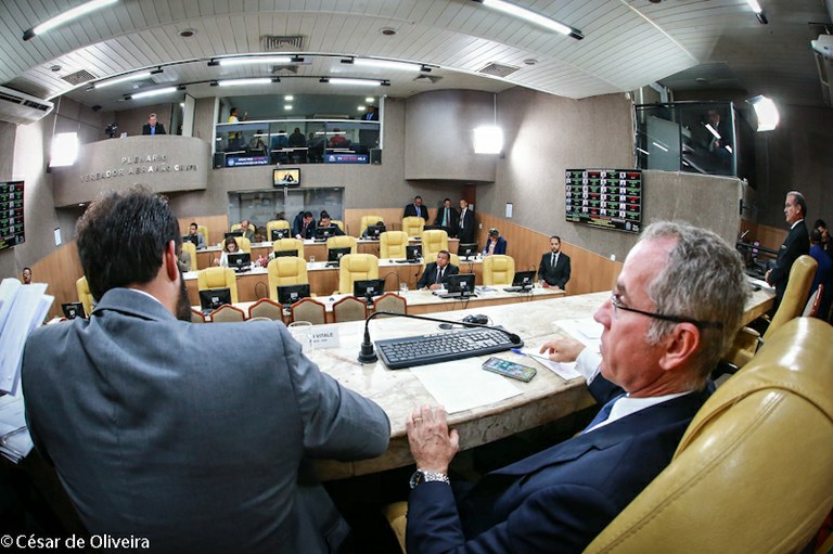 Vereadores aprovam 33 Projetos de Lei nesta terça-feira