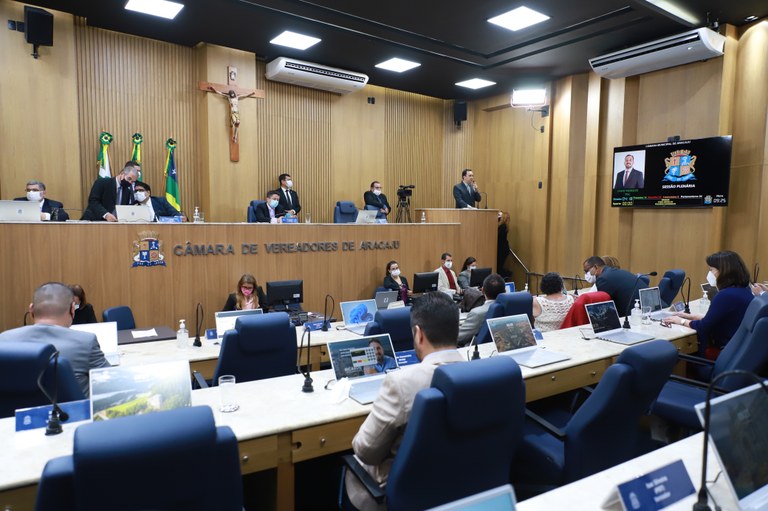 Vereadores aprovam PL que denomina Praça Sargento Júlio, no 17 de Março