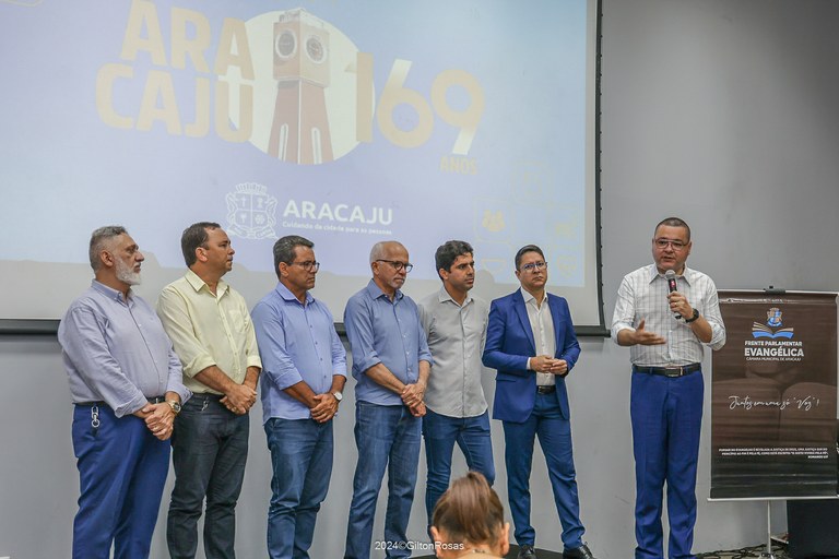 Vereadores da Câmara de Aracaju participam de lançamento da programação do Ato Evangélico 