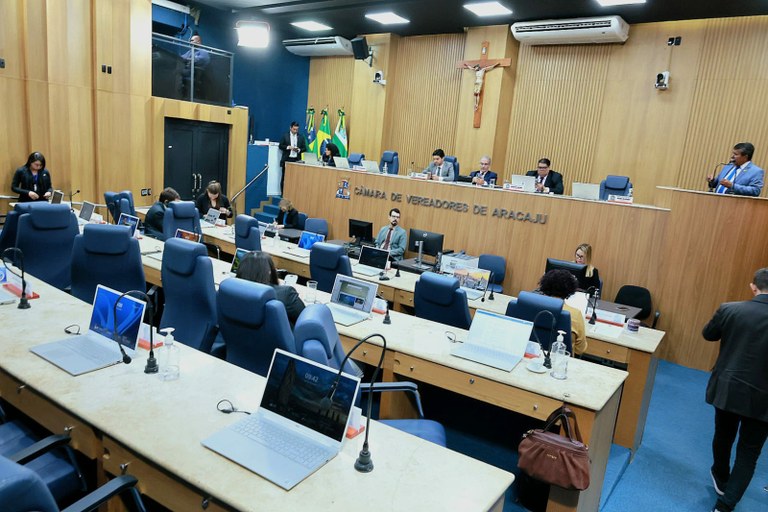 Vereadores debatem mobilidade, inclusão social, futebol e serviços públicos no Pequeno Expediente desta quinta, 4 