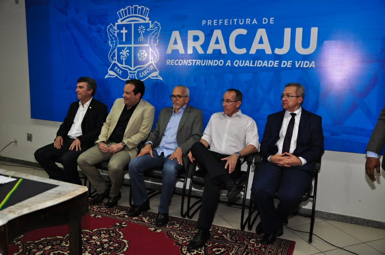Vereadores destacam empenho de todos em prol de Aracaju