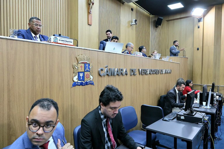 Vereadores expõem problemas urgentes de saneamento, infraestrutura e meio ambiente nesta quinta-feira (04)  