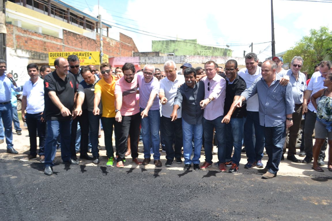 Vereadores festejam Programa de Recapeamento Asfáltico