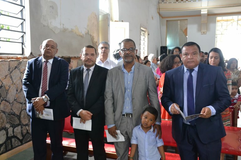 Vereadores participam de missa em comemoração aos 164 anos de Aracaju