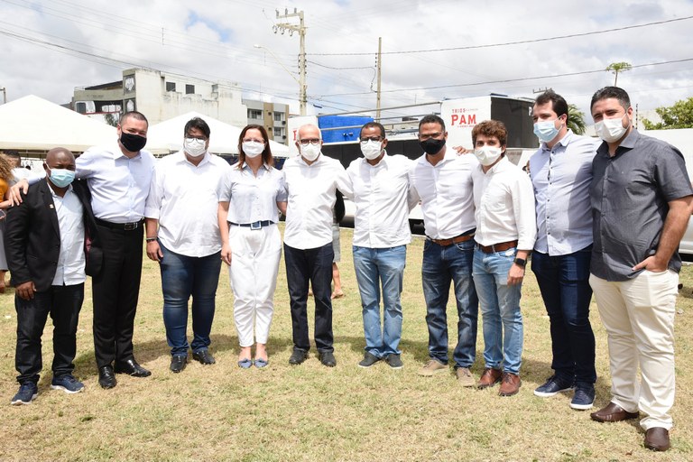 Vereadores prestigiam o início da  recuperação da Av. Santos Dumont