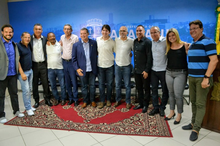 Vereadores prestigiam posse do secretário municipal da Juventude e do Esporte Antônio Hora Filho