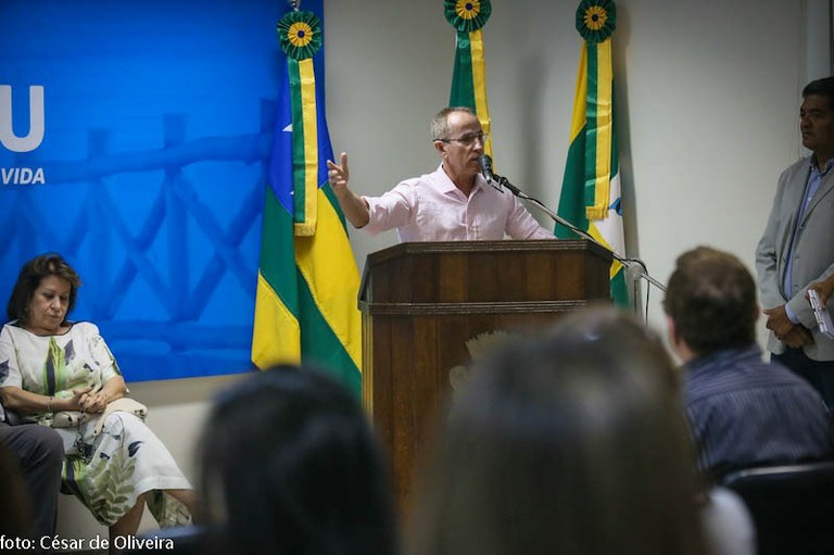 Vereadores prestigiam Sanção da Lei que denomina a atual avenida Heráclito Rollemberg em Av. José Carlos Silva