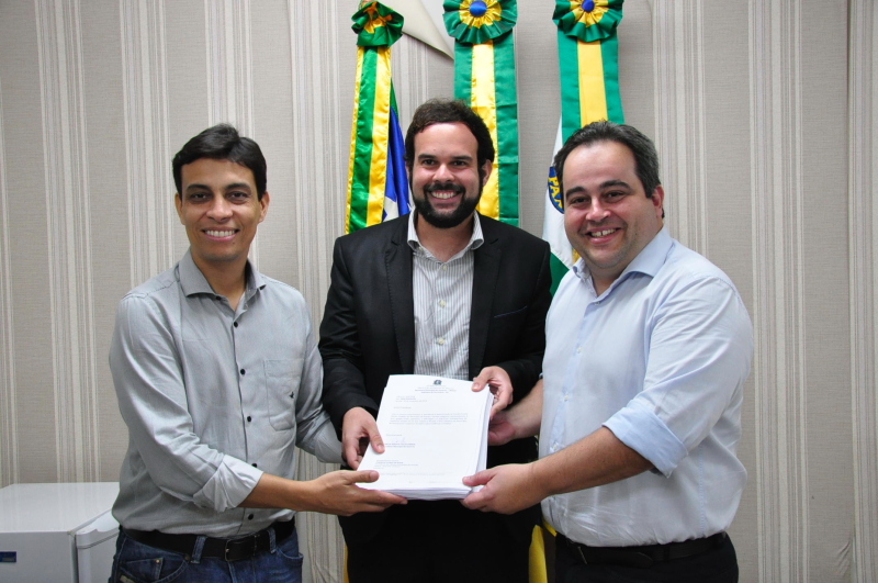 Vereadores recebem Lei Orçamentária Anual de 2019