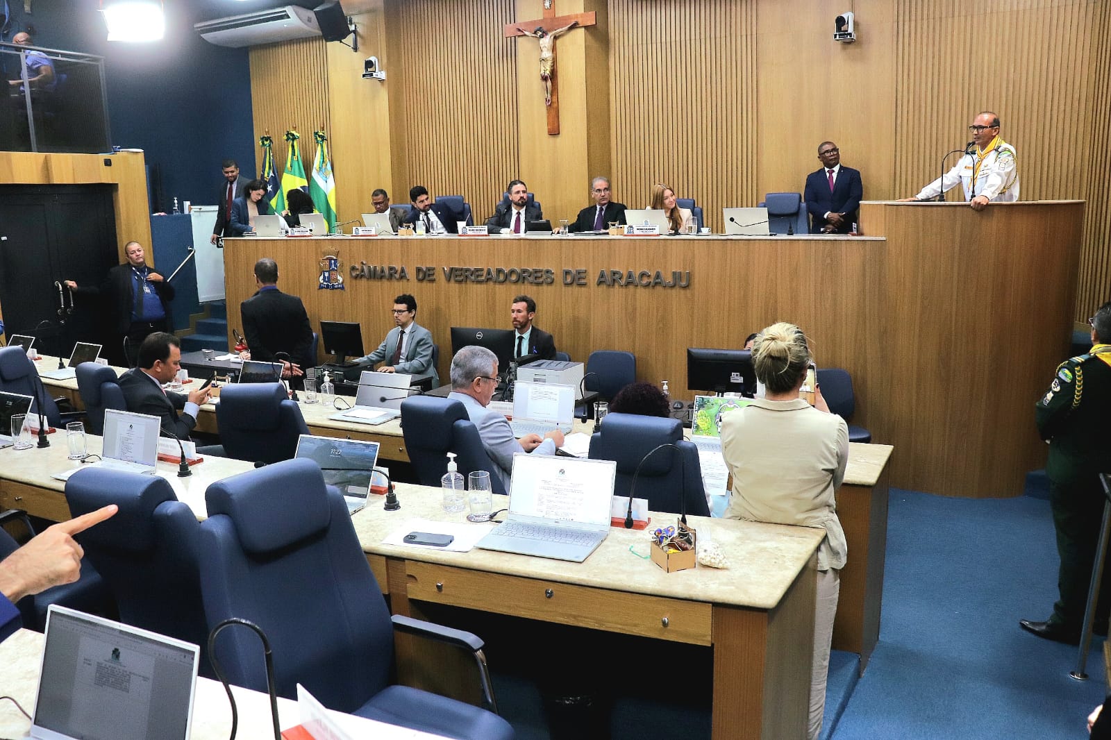 Vereadores recebem representantes do Clube de Desbravadores da Igreja Adventista 
