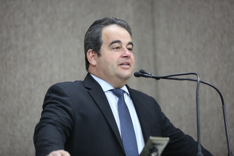 Vinícius Porto destaca eficiência da gestão financeira da Prefeitura de Aracaju