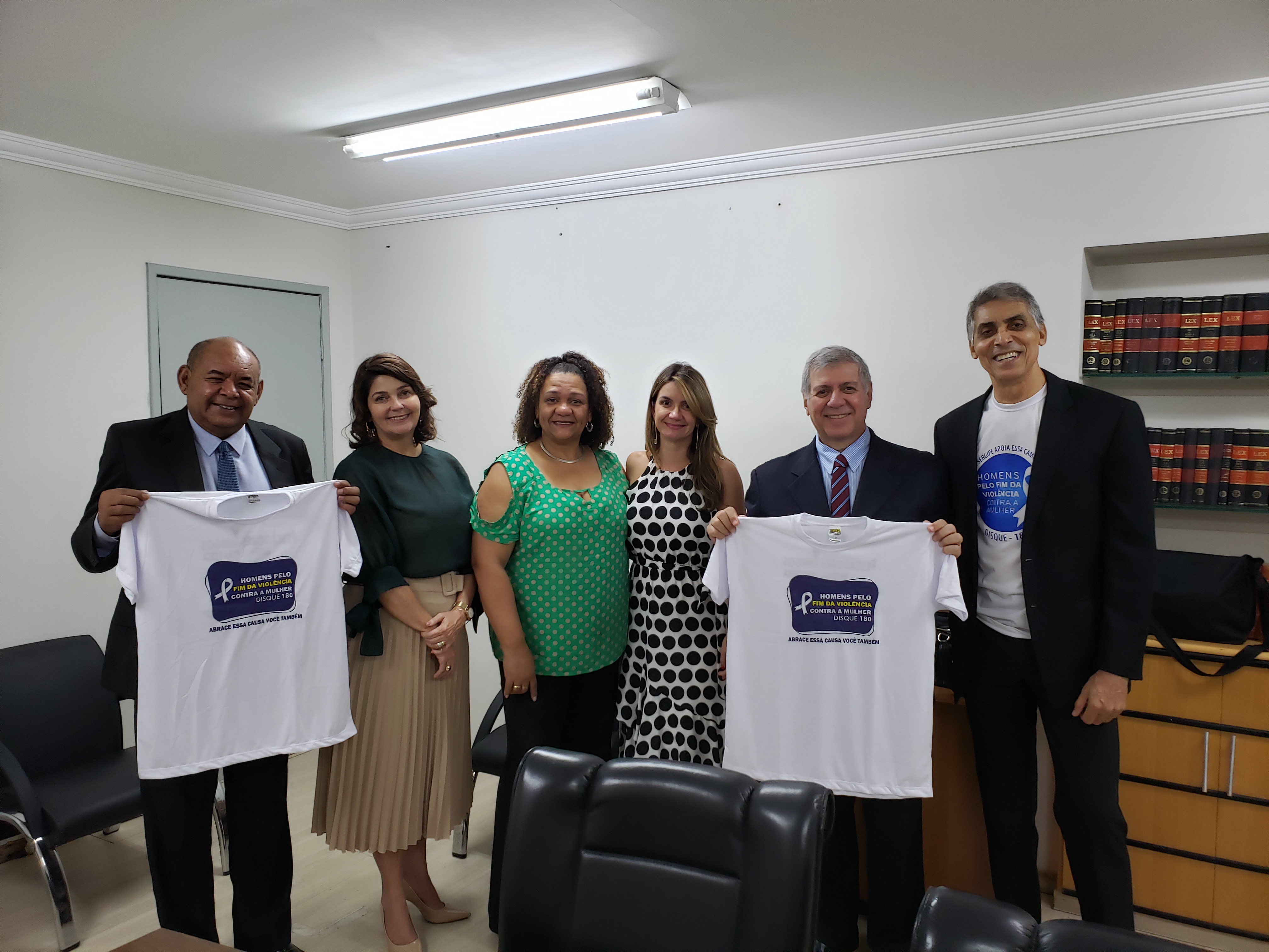 Violência contra mulher: projeto de conscientização é lançado na CMA com apoio de Seu Marcos