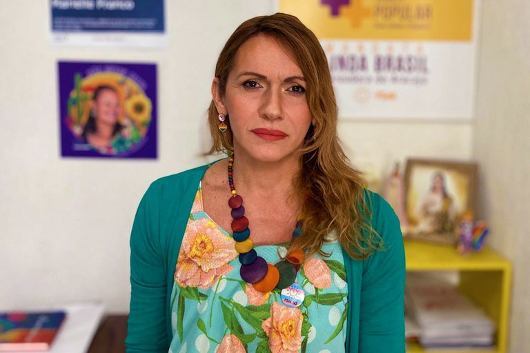 Vitória da luta feminista: Câmara aprova PL de enfrentamento à pobreza menstrual 