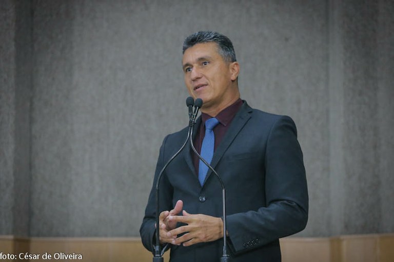 Zezinho destaca alto índice de assaltos no Bugio