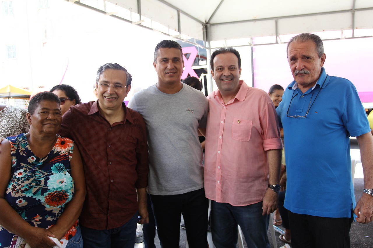 Zezinho parabeniza TV Atalaia por levar serviços essenciais à população do Bugio