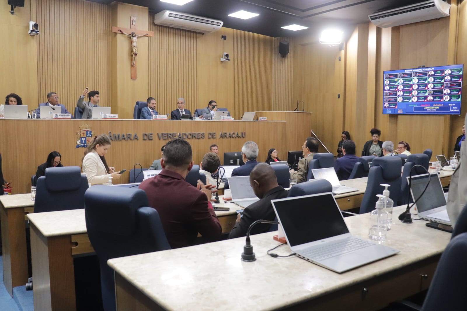 Câmara de Aracaju finaliza votação do PPA 2026–2029 e aprova 30 emendas dos parlamentares  